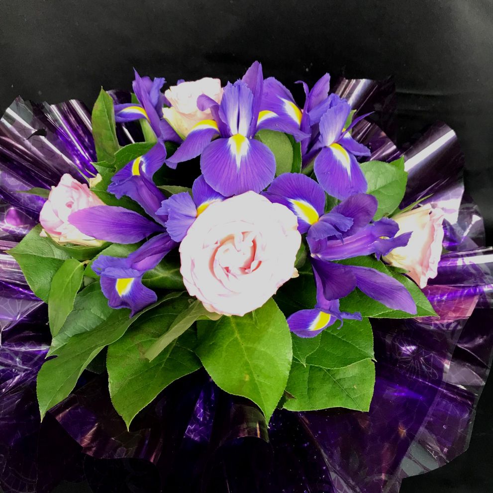 Bouquet con iris blue