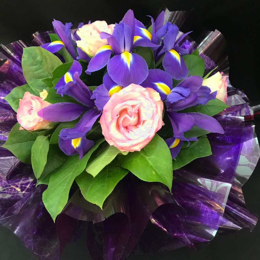 Bouquet con iris blue