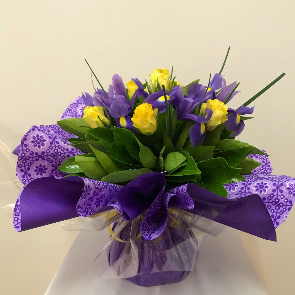 Bouquet con iris blue