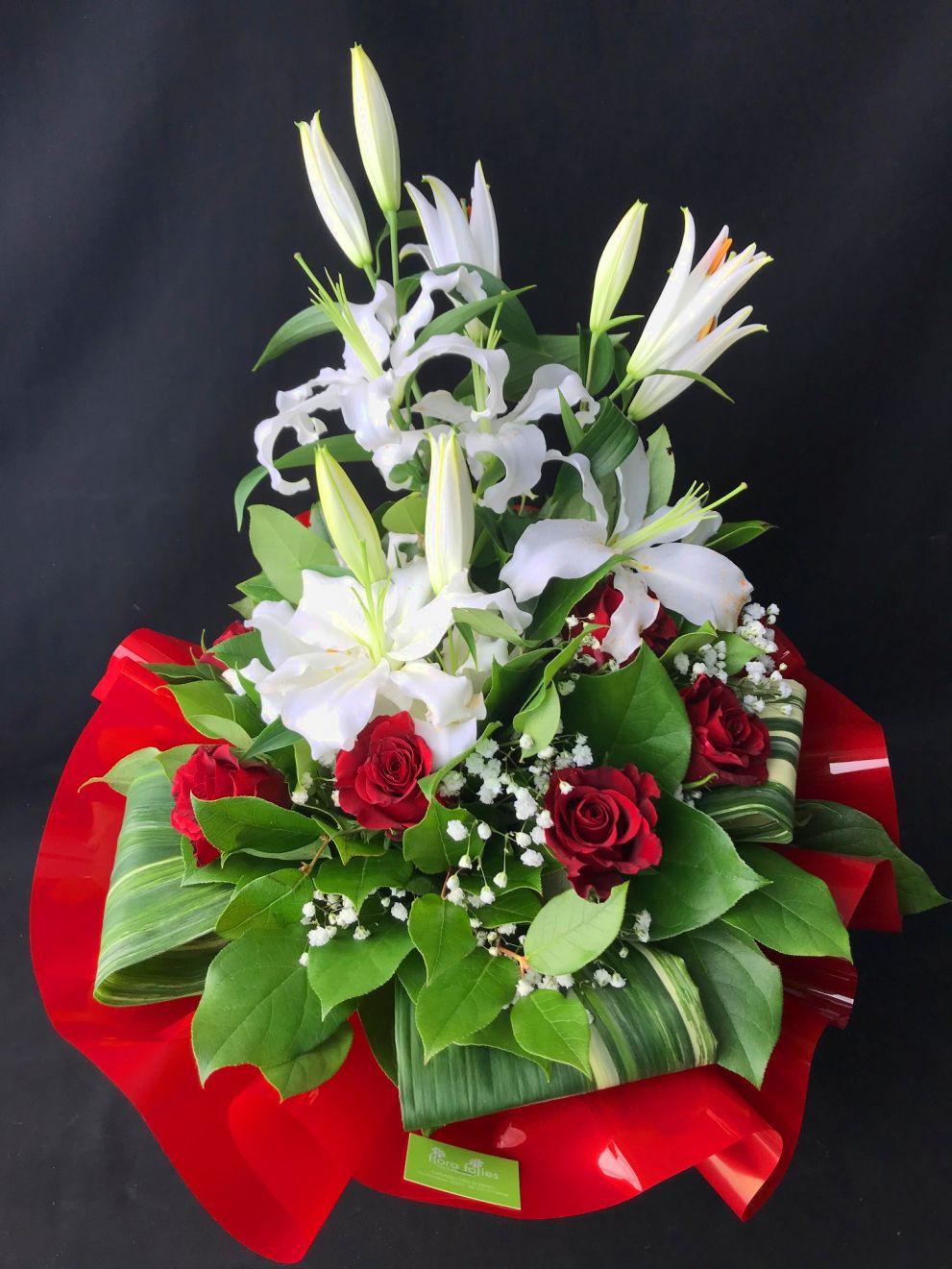 Bouquet con lilium e rose