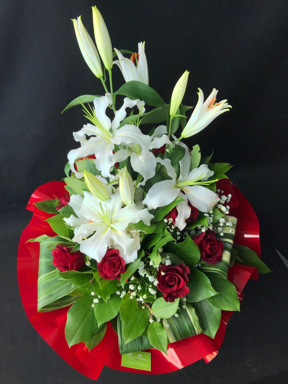 Bouquet con lilium e rose